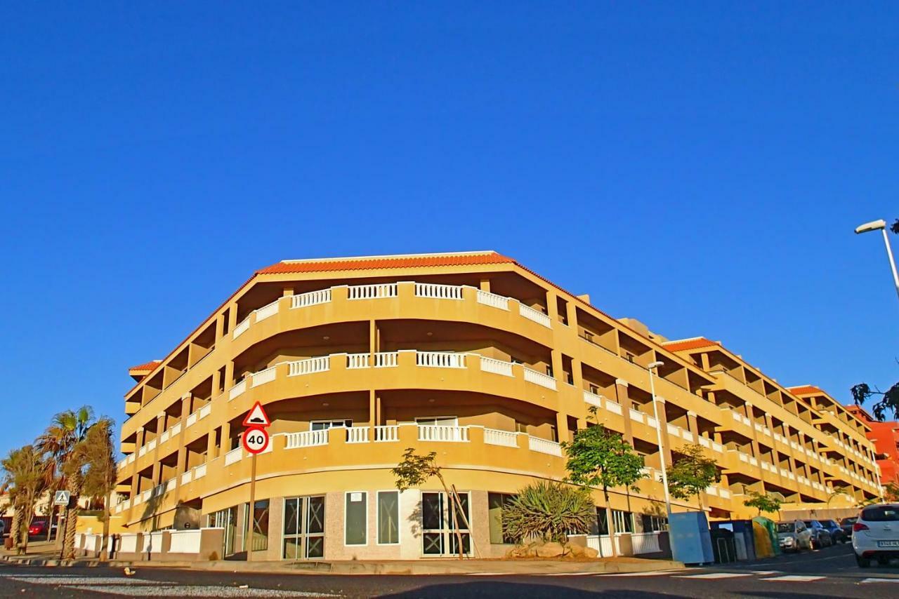 Apartament La Perla By Rentmedano Superb Luxury Duplex, Private Roof Terrace, Ocean View, Pool, Wifi And Parking El Médano Zewnętrze zdjęcie